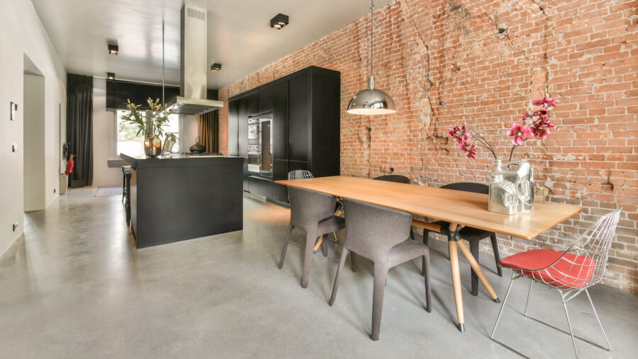 Diseno-interiores-con-esdesignbarcelona-©123RF-e1777563588385-900x507 El futuro de la formación: diseño de espacios sostenibles y tecnológicos