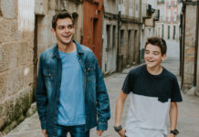 El poder de los hermanos