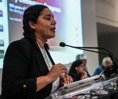 Zuliana-Lainez-en-el-Congreso-de-la-FIP-8MAY2026-e1778411709343 Zuliana Lainez impulsa el respaldo latinoamericano a la Federación Internacional de Periodistas