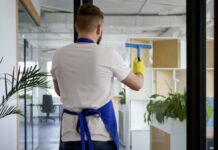 Limpieza de oficinas en Madrid con gestión profesional