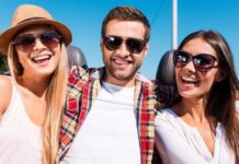 Descubre cuáles son las mejores gafas de sol para este verano