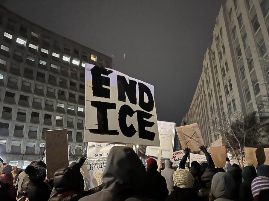 Washington-Protestas-ICE-24ENE2026-©Nvss132-CC0-1.0-Wikimedia-Commons-900x675 Houston devuelve la inmigración al centro de la oposición a Trump