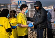 Ceuta acelera la identificación de menores sin cerrar el censo migratorio