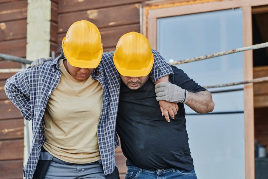 Construccion-trabajadores-lesiones-900x600 Presentar una reclamación de compensación laboral en Houston, TX