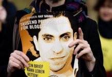 Protestas de Amnistía Internacional en favor de Raif Badawi