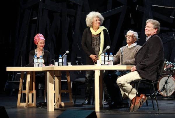 Angela-Davis-y-Tariq-Ali-en-Nanterre-MAY2018-600x404 Francia recuerda Mayo del 68: protestas, huelgas, solidaridad