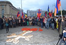 Armenios de Bucarest participan en un acto en recuerdo del genocidio