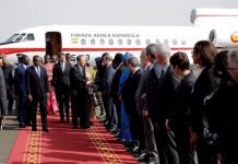 Ban Ki Moon a su llegada a Uagadugu (Burkina Faso), primera parada de su gira. / UN Photo/Evan Schneider