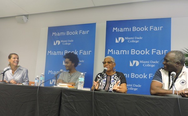 Caribe-Frances-Selk-Chalmers-Dambury-Bile Feria del libro de Miami cumple 35 años