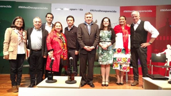 Conferencia-Derechos-Infancia-Adolescencia-mexicana-600x338 En México desaparecen diariamente cuatro niños y asesinan a otros tantos