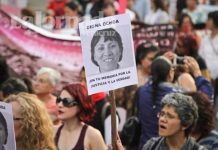 Manifestación reclamando justicia para Digna Ochoa