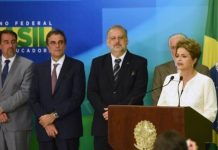 Dilma Rousseff se dirige a la nación el jueves 3 de diciembre de 2105 para rechazar el juicio político impulsado por la oposición.