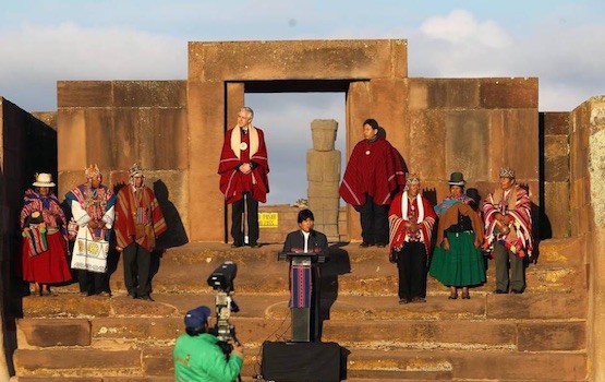Evo-Morales-Tiahuanaco-20151021 Evo Morales bate record en la presidencia de Bolivia
