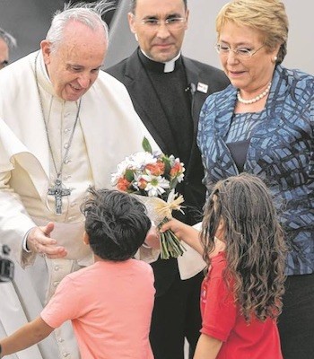 Francisco-Bachelet-Santiago-20180115 Francisco acusa a obispos chilenos de mentirle sobre casos de pedofilia