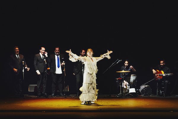 Gitanas-Juana-Amaya-©-Óscar-Romero-600x400 XX Bienal de Flamenco de Sevilla: “Gitanas”