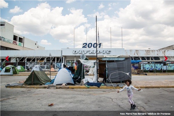 Grecia-refugiados-aeropuerto-Elliniko Asilo en Europa: miles de personas pierden la esperanza de encontrar la paz