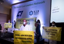 15/10/2018. Barcelona, España. Activistas de Greenpeace interrumpen la conferencia internacional del carbón (World Coal Leaders Network 2018) en Barcelona ©Greenpeace Pedro Armestre