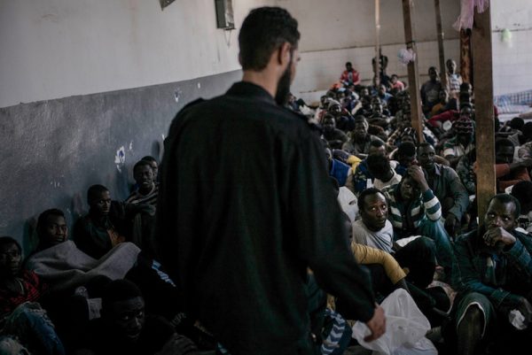 Libia-centro-detencion-MSF-600x401 MSF sostiene que Libia practica detenciones arbitrarias dañinas para las personas