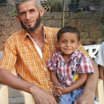 Mohammad-Ahmad-Badran-y-su-hijo-Daham- Amnistía responsabiliza a Estados Unidos de miles de muertes en Raqqa