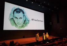 Paris: Françoise Nyssen en el acto por la libertad de Oleg Sentsov