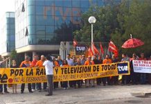 Protestas de los trabajadores de RTVE contra la manipulación política de la radio y televisión públicas
