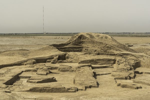 Restos-templo-del-dios-sumerio-Ningirsu-en-Tello-600x401 El British Museum devuelve antigüedades robadas en Irak