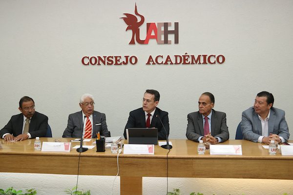 Universidad-Hidalgo-Consejo-Academico-600x400 Violencia policial contra profesores y alumnos de la Universidad Autónoma de Hidalgo