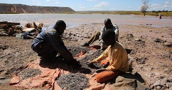 ai-rdc-minas-cobalto-menores-trabajo-infantil Denuncias por trabajo peligroso de menores en la extracción de cobalto