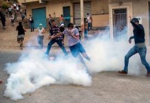 Manifestantes en Alhucemas reciben gases lacrimógenos