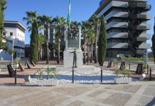 Monumento en Sevilla en recuerdo de Blas Infante