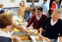 Comedor social de Cáritas en España
