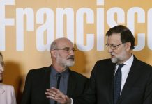Ana Pastor, Fernando Aramburu y Mariano Rajoy