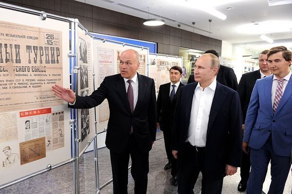 filatov-putin-karjakin-600x400 Ajedrez: Sentencia del TAS, condena a Rusia y al presidente de FIDE