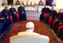 El papa Francisco con los obispos mexicanos