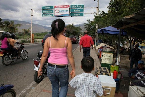 frontera-Venezuela-Colombia-600x400 ACNUR: preocupación por el flujo de venezolanos que sale del país