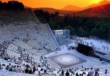 Grecia-teatro-epidavros