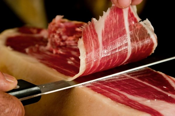 jamón-ibérico-600x400 Jamón ibérico, mitos acerca de su ingesta