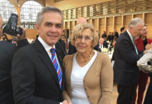 Miguel Angel Mancera y Manuela Carmena en la cumbre de alcaldes por el clima, DIC 2015