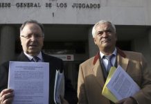 Los presidentes de Manos Limpias, Miguel Bernard (izq.), y el presidente de Ausbanc, Luis Pineda