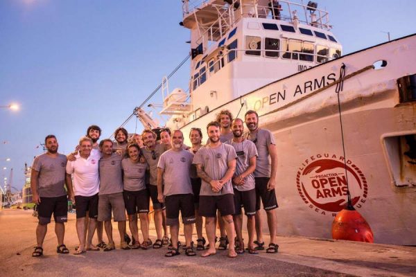 open-arms-1-e1524225410280-600x400 Proactiva Open Arms rescata a 137 personas en el mediterráneo