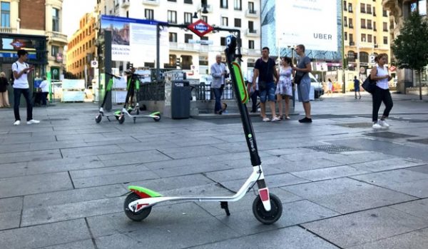 patinetes_electricos-600x349 Discapacidad: Europa no garantiza la movilidad urbana denuncia el CERMI