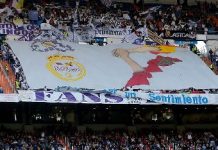 Las peñas marroquíes madridistas en el Bernabeú despliegan una pancarta anexionando el Sáhara Foto: web del Real Madrid.