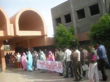 protesta-estudiantes-saharauis-en-Agadir Un estudiante saharaui asesinado en la Universidad de Agadir