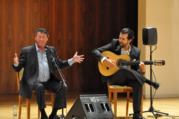 Luis El Zambo y Miguel Salado, dos jerezanos en concierto.