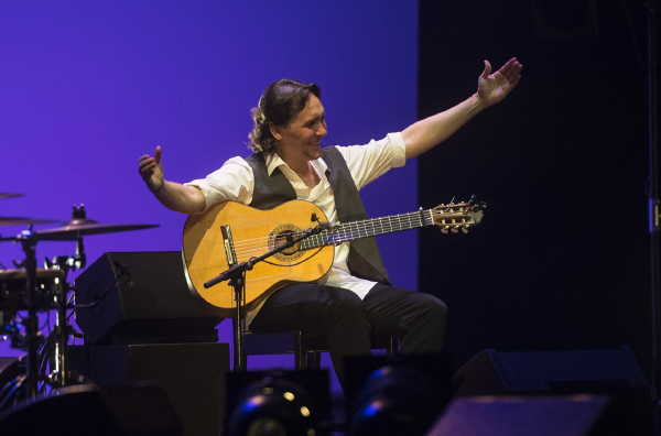 Vicente Amigo en concierto. Teatro Real de Madrid. Foto: David Mudarra