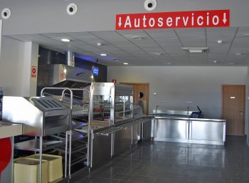 restaurante2-350x257 Bruselas investigará a las gasolineras con autoservicio