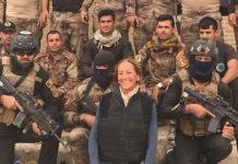 Véronique Robert, fotografiada por un colega en Irak