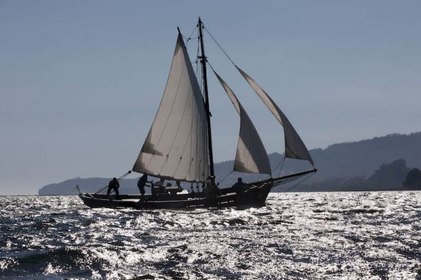 xurxo-lobato-7-vento-nas-velas-600x400 Imágenes de la Galicia marinera